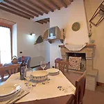 Lucia By Interhome Dom wakacyjny Cortona