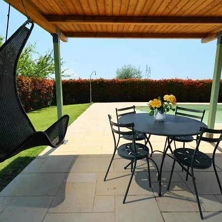 Lucia By Interhome Feriehus